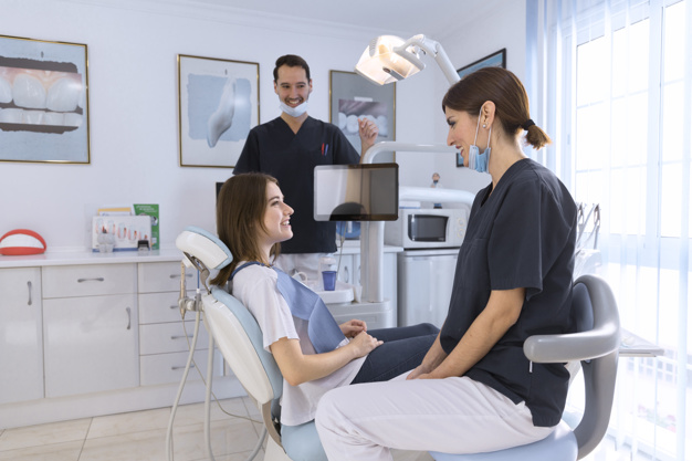 Zaupanja vreden zobozdravnik v Lux Dental