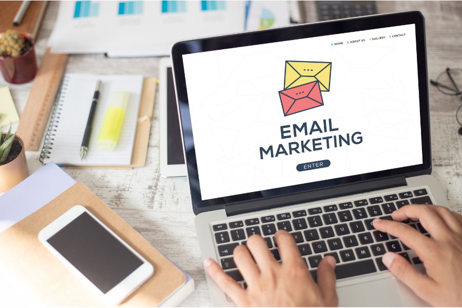 Email marketing še vedno prinaša rezultate v hitro spreminjajočem se digitalnem svetu